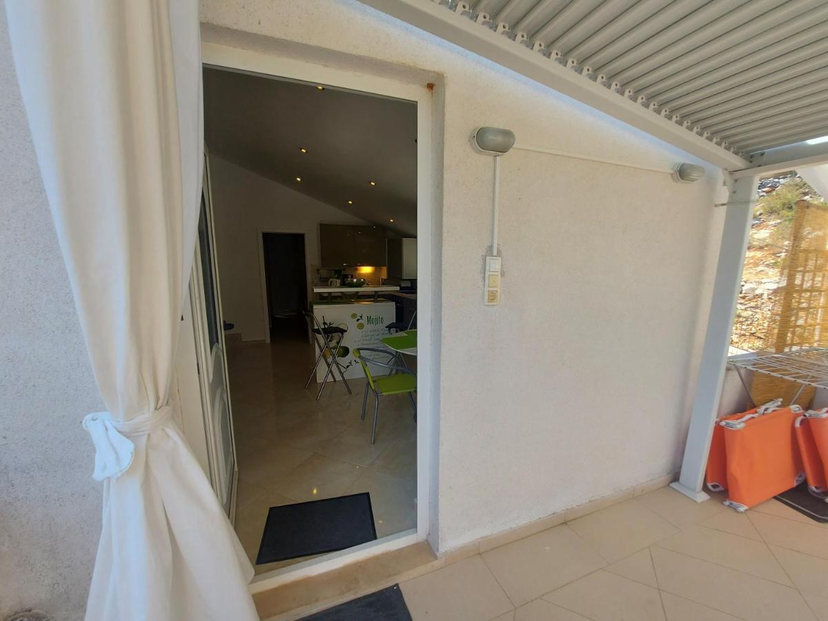 Apartman Marina Sa Parkingom Jelsa  Kültér fotó