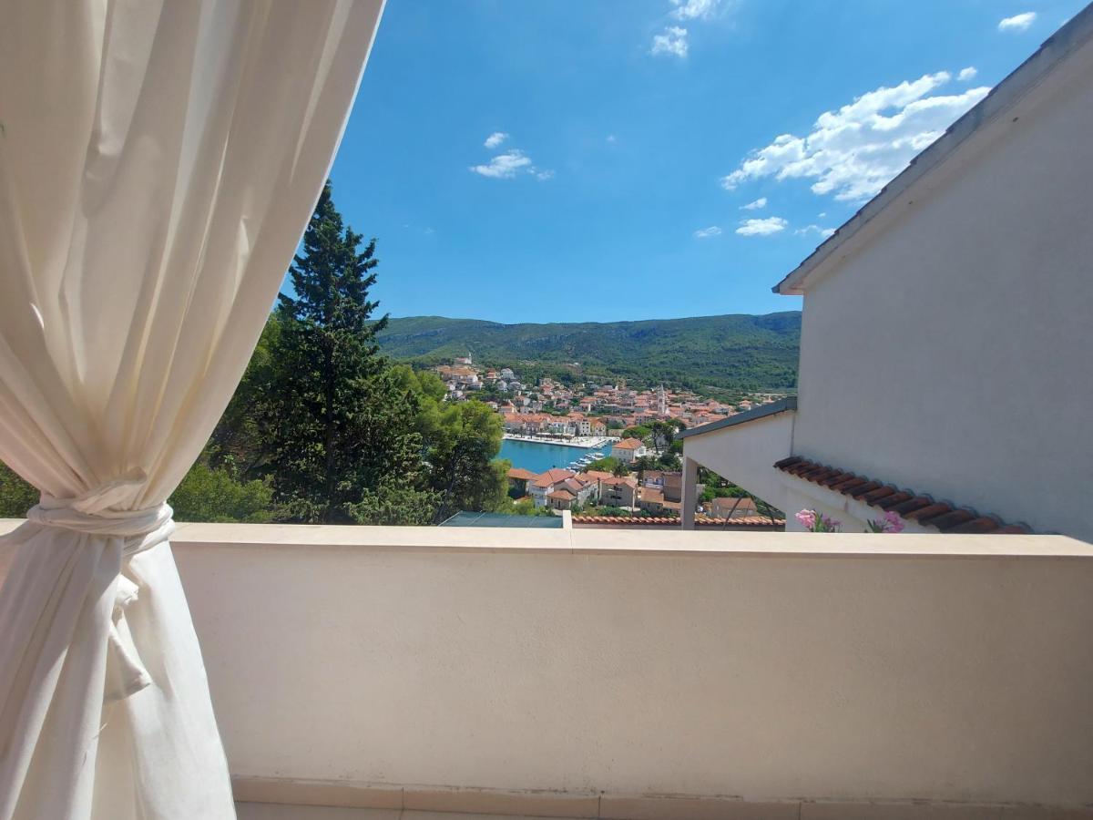 Apartman Marina Sa Parkingom Jelsa  Kültér fotó
