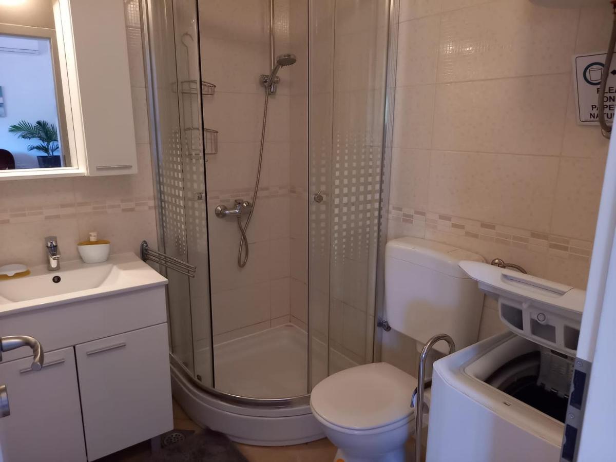 Apartman Marina Sa Parkingom Jelsa  Kültér fotó