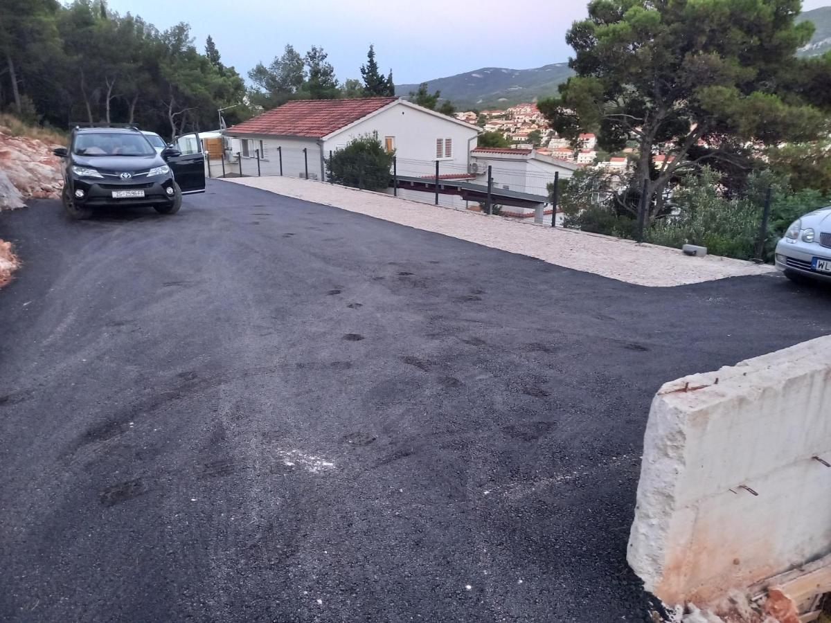 Apartman Marina Sa Parkingom Jelsa  Kültér fotó